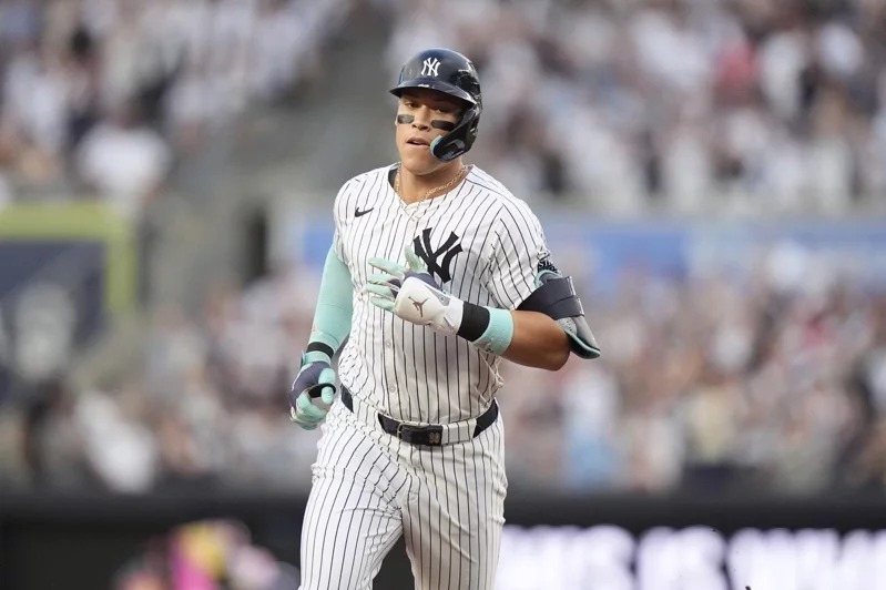 Judge’s 28th Homer Crushes Braves, Ozuna Trails Ohtani